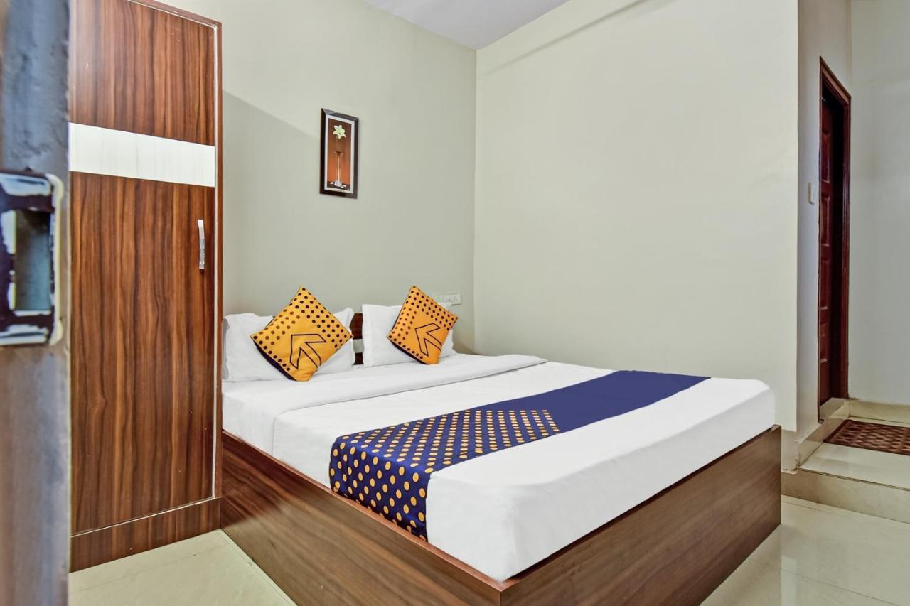 Parkwood Executive Rooms Inn Bangalore Eksteriør billede