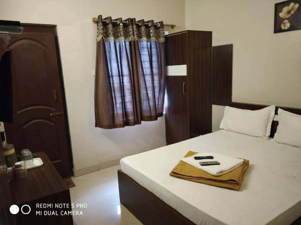 Parkwood Executive Rooms Inn Bangalore Eksteriør billede